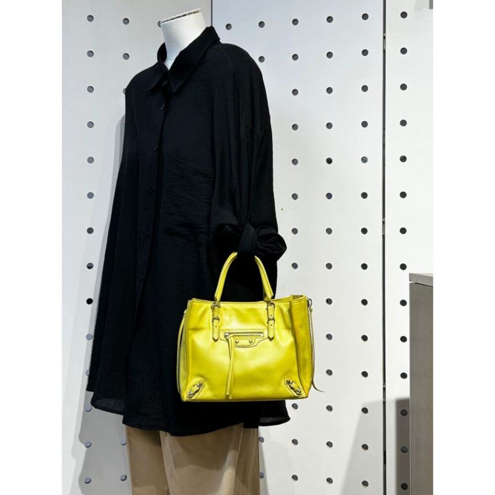 Balenciaga Women Pre-Loved Bag Very Good Condition